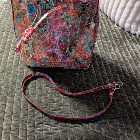 Brahmin Marlowe Reservoir Melbourne Bucket Shoulder Bag - Picture 8 of 13